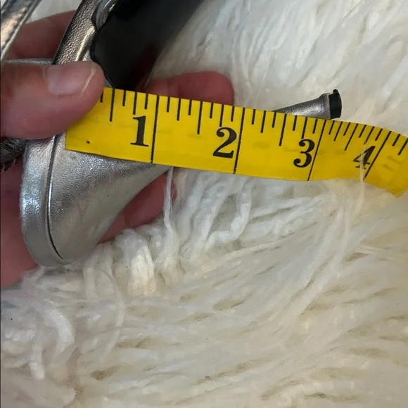 Dolce & Gabbana Silver Jeweled T-Strap Sandals with Green and Red Crystals 8.5 - Picture 8 of 8